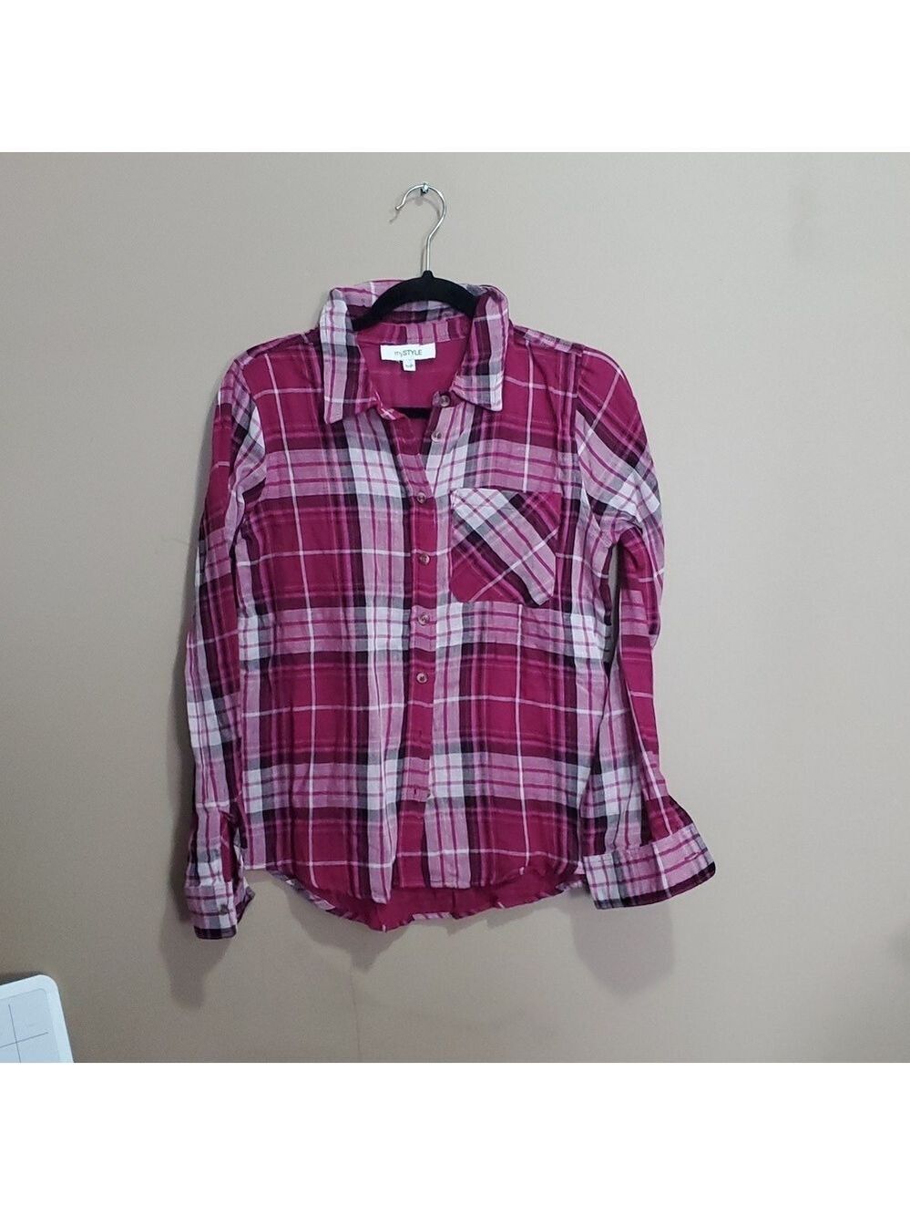 My Style Pink Plaid Button-Up Shirt Size Small